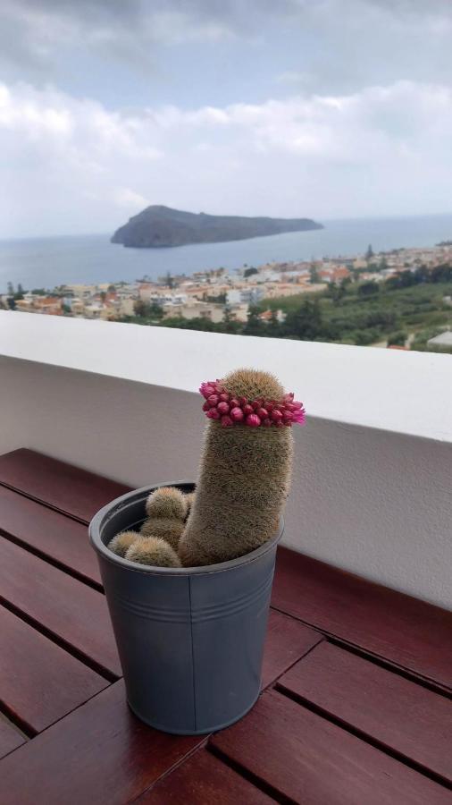 Thea Apartment Agia Marina Buitenkant foto